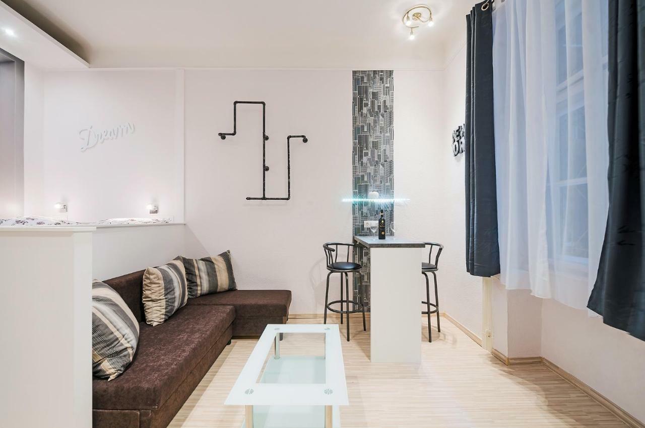 شقة Free Parking, Quiet Design Flat In The Centre بودابست المظهر الخارجي الصورة